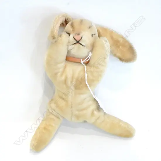 STUFFED RABBIT ATTRIBUTED TO STEIFF L.225MM